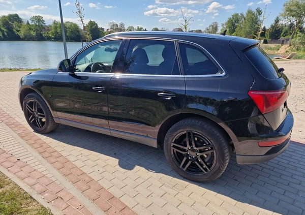 Audi Q5 cena 57000 przebieg: 235900, rok produkcji 2012 z Żarów małe 67